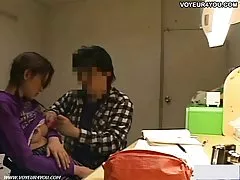角質の雄鶏を持つ家族のファック