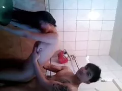 魅力的なティーンエイジャー